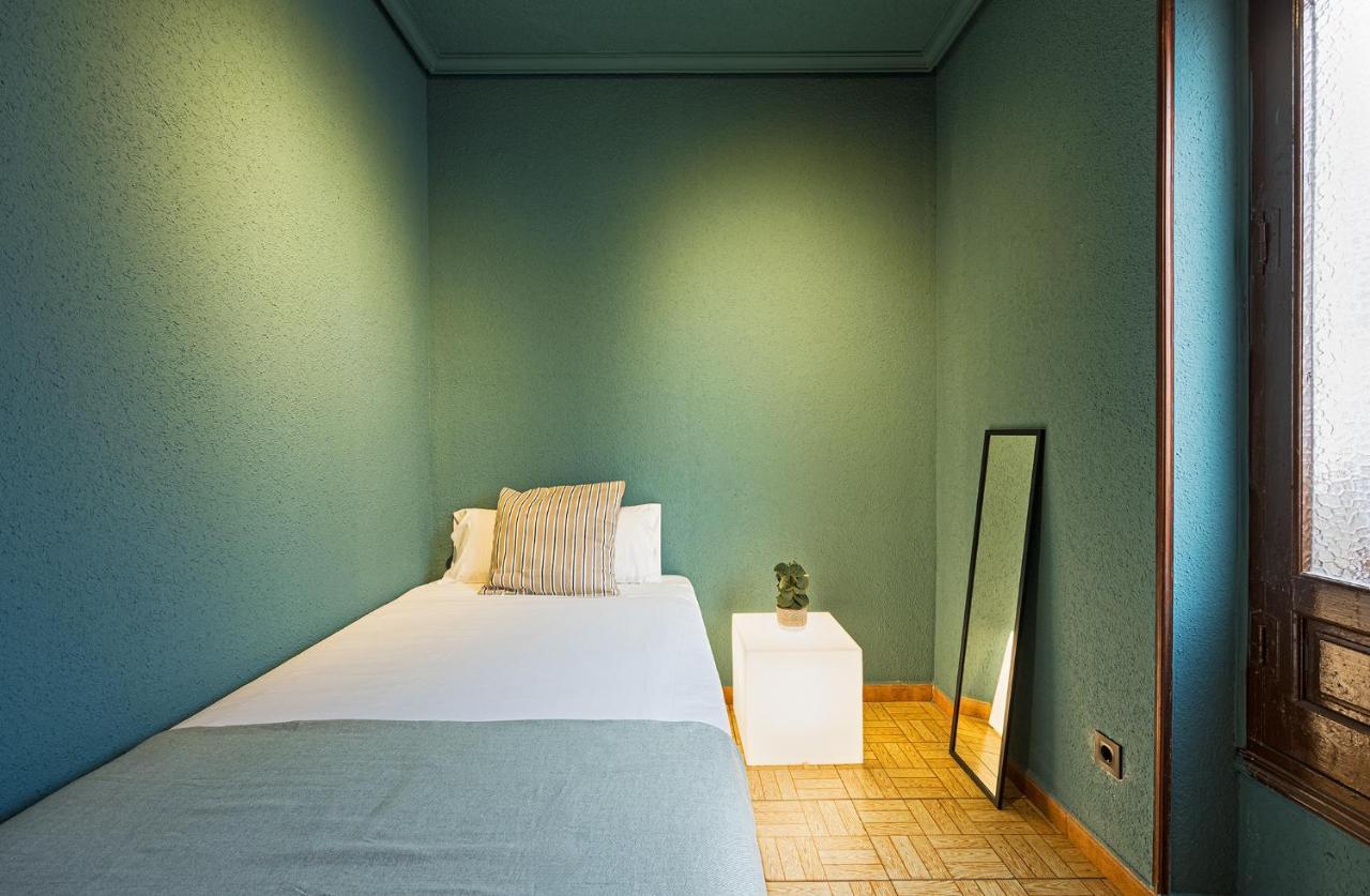 Ideal Hostel 马德里 外观 照片