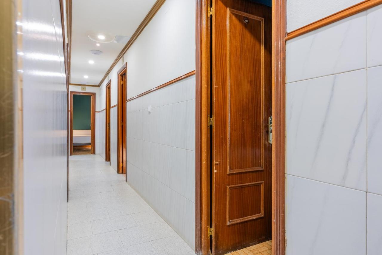 Ideal Hostel 马德里 外观 照片