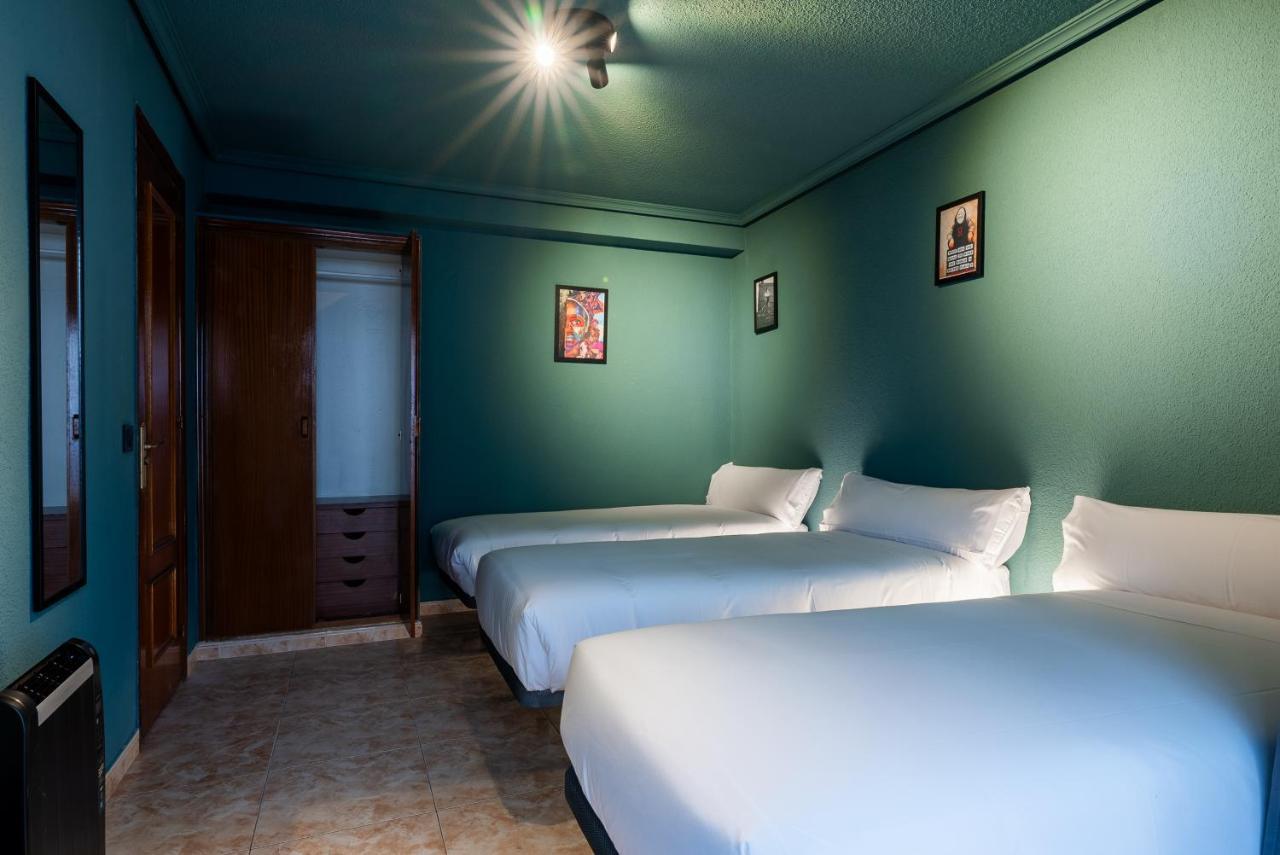 Ideal Hostel 马德里 外观 照片
