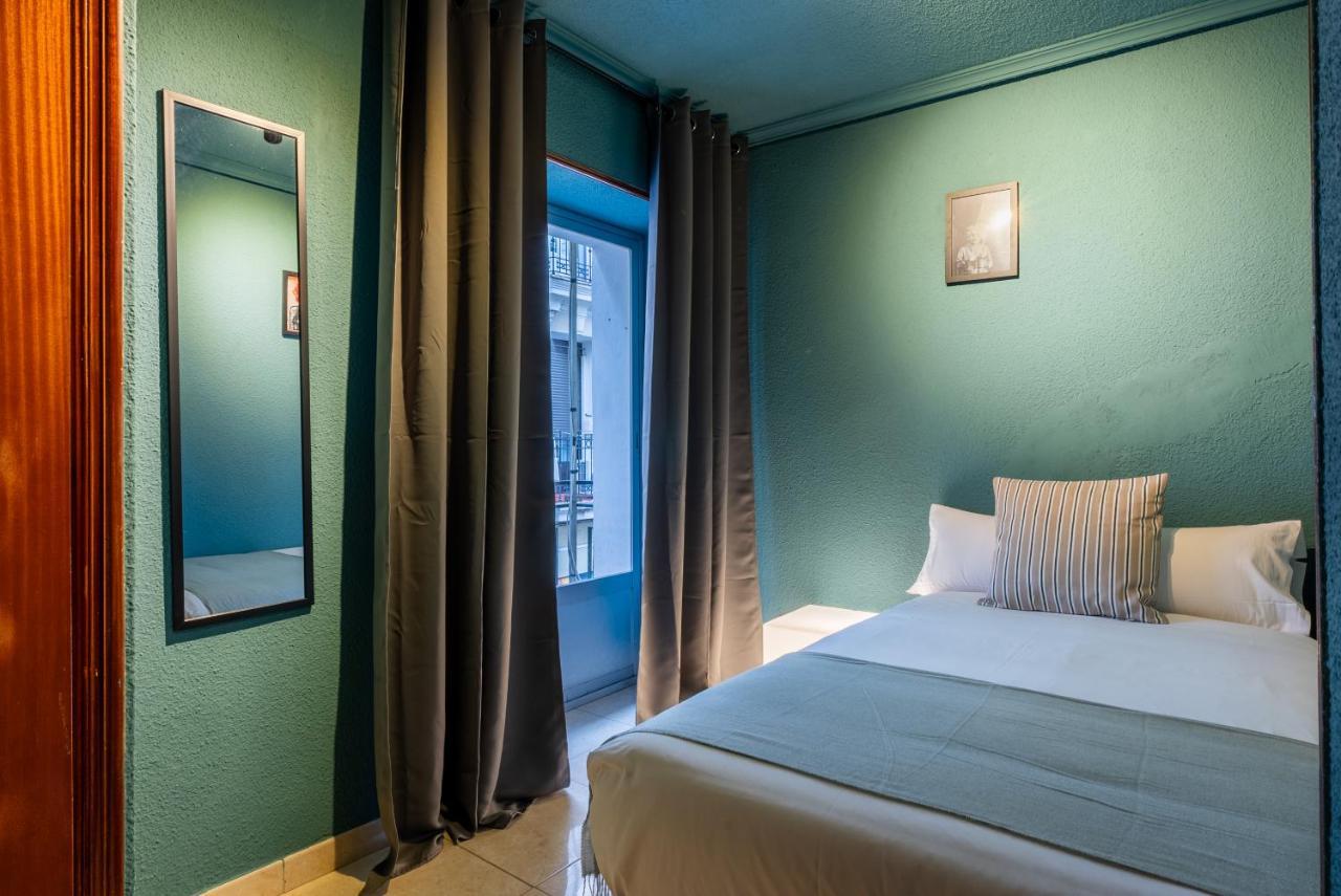 Ideal Hostel 马德里 外观 照片