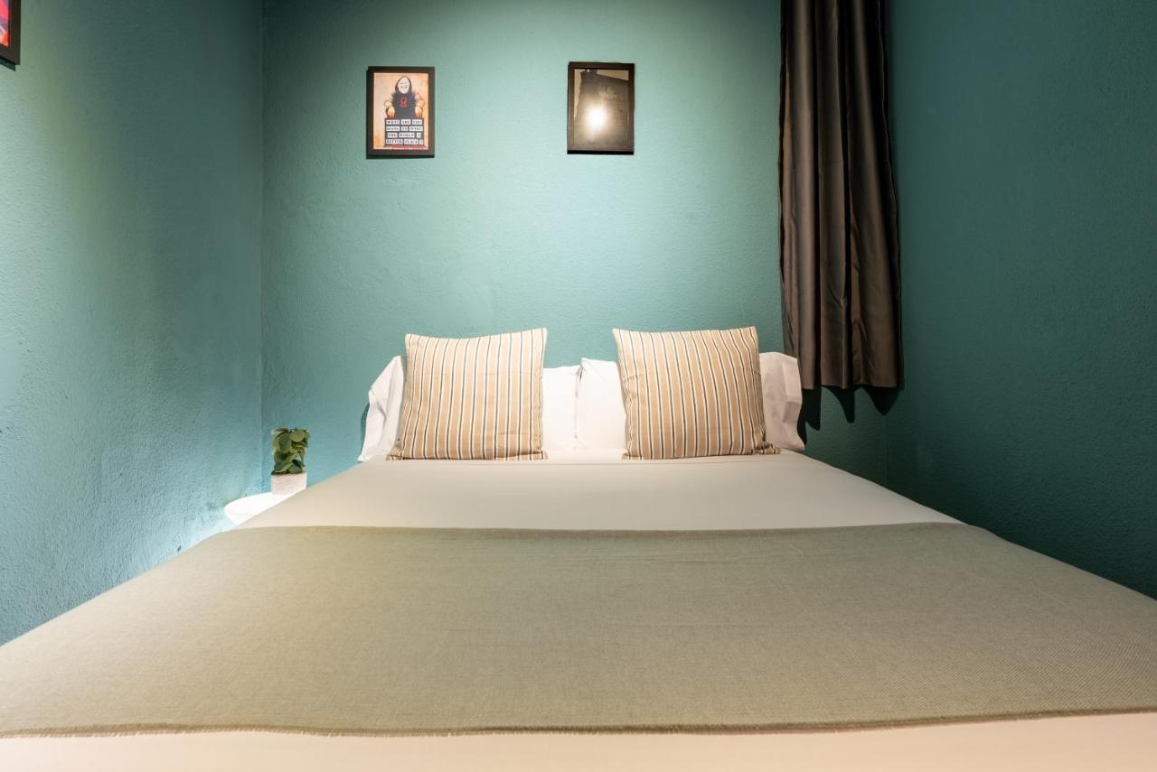 Ideal Hostel 马德里 外观 照片