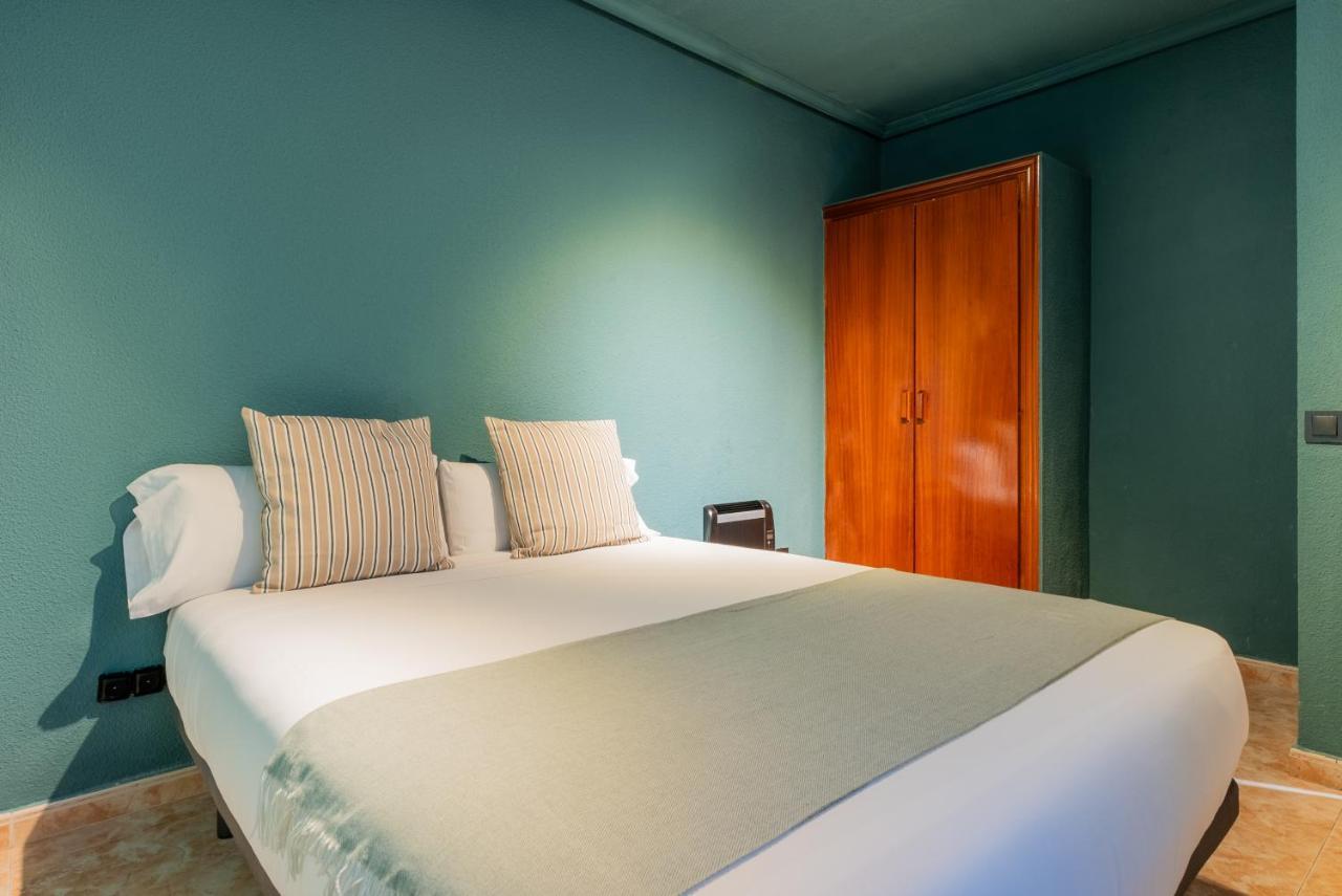 Ideal Hostel 马德里 外观 照片